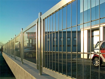 Hàng Rào inox 304 - Thi công lắp đặt 